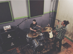 Remo Drive's TourStop Session